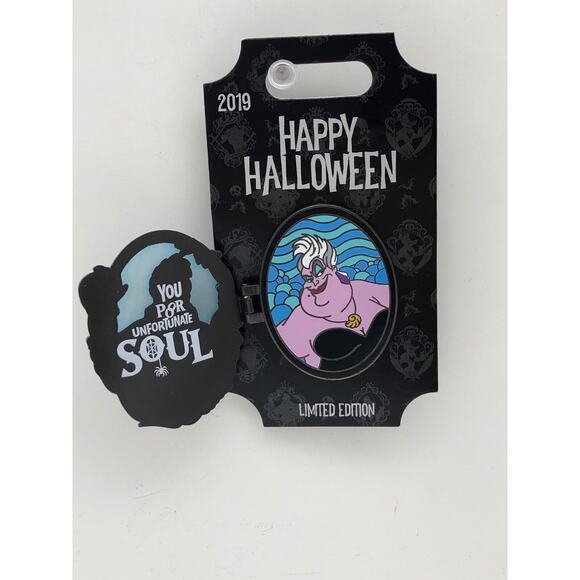 Disney Happy Halloween Pin The Little Mermaid Ursula & Eels Portrait LE 5500 - Picture 1 of 6
